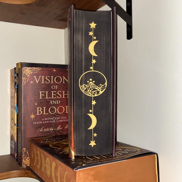 House of Flame and Shadow 🔥 Crescent City 3 🌙 First edition - Sprayed Edges - Picture 2 of 5